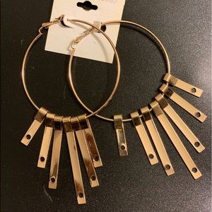 Chandelier earrings